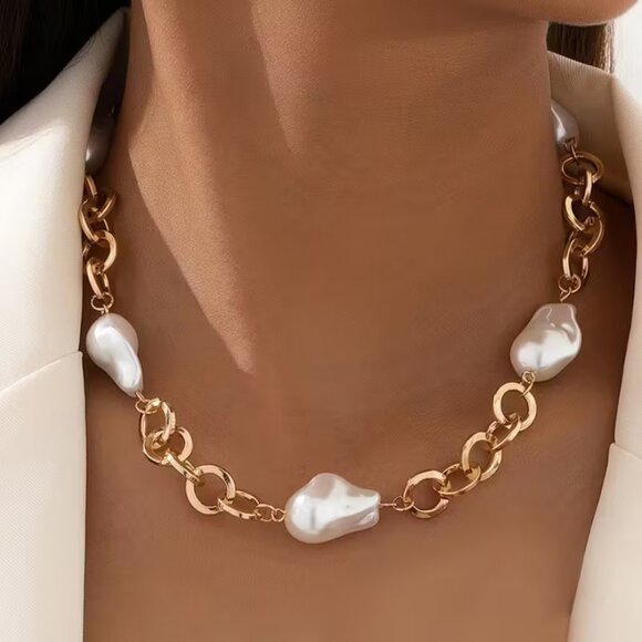 Jewelry - 14K Gold Womens White Natural Pearl Necklace 18" Chain Ladies 14K Silver Jewelry